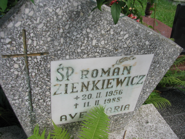 Roman Mirosław Zienkiewicz 1956 Świnoujście - Grobonet - Wyszukiwarka osób pochowanych