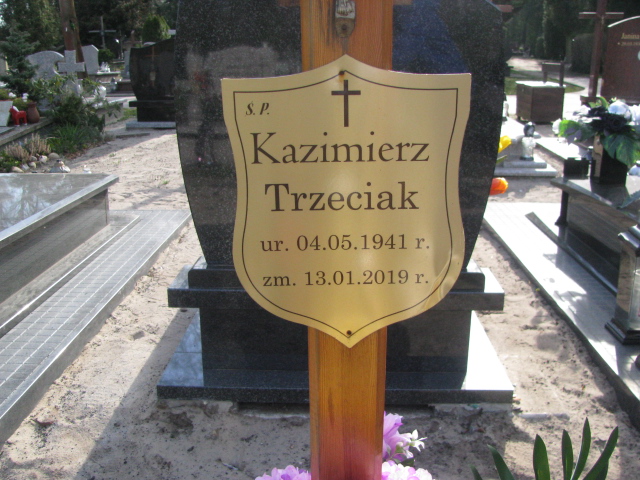 Grób Kazimierz Trzeciak