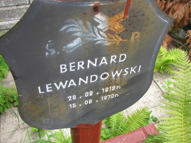 Bernard Lewandowski 1918 Świnoujście - Grobonet - Wyszukiwarka osób pochowanych