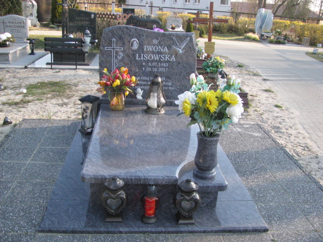 Iwona Lisowska 1943 Świnoujście - Grobonet - Wyszukiwarka osób pochowanych