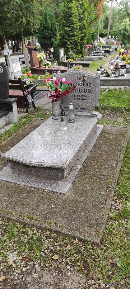 Grób Kazimierz Czuduk