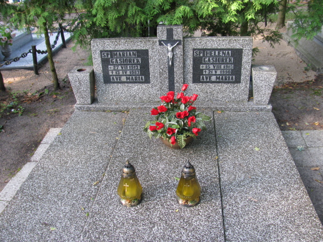 Grób Marian Gąsiorek
