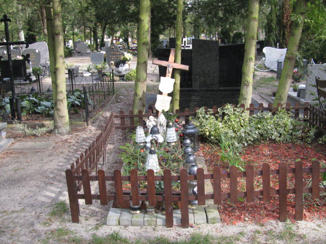 Grób Halina Olsza