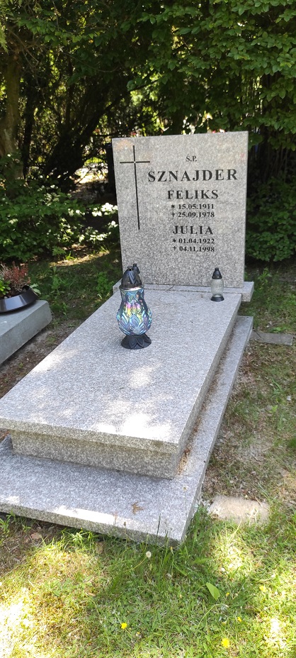 Julia Sznajder 1922 Świnoujście - Grobonet - Wyszukiwarka osób pochowanych