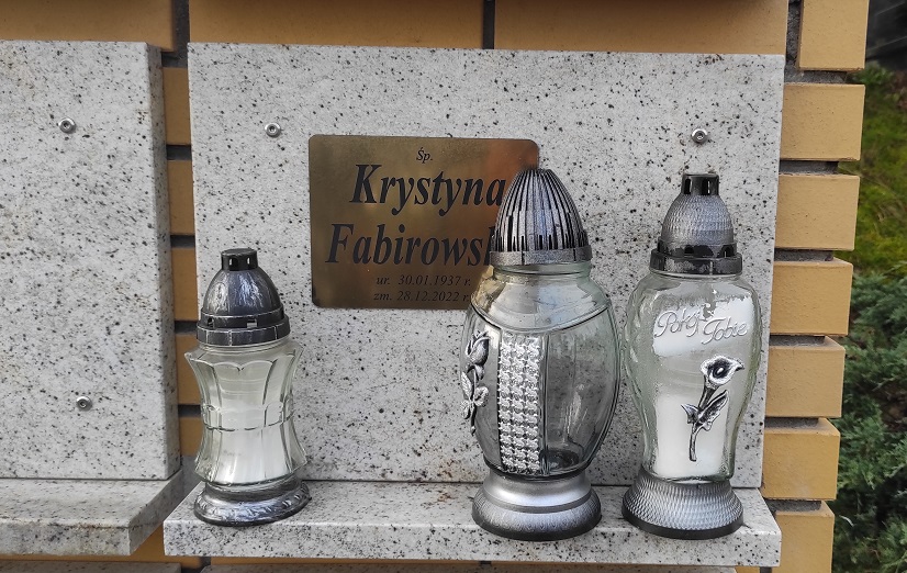 Krystyna Fabirowska 1937 Świnoujście - Grobonet - Wyszukiwarka osób pochowanych