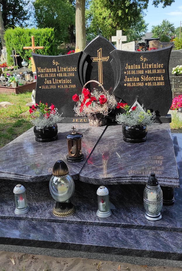 Janina Sidorczuk 1943 Świnoujście - Grobonet - Wyszukiwarka osób pochowanych