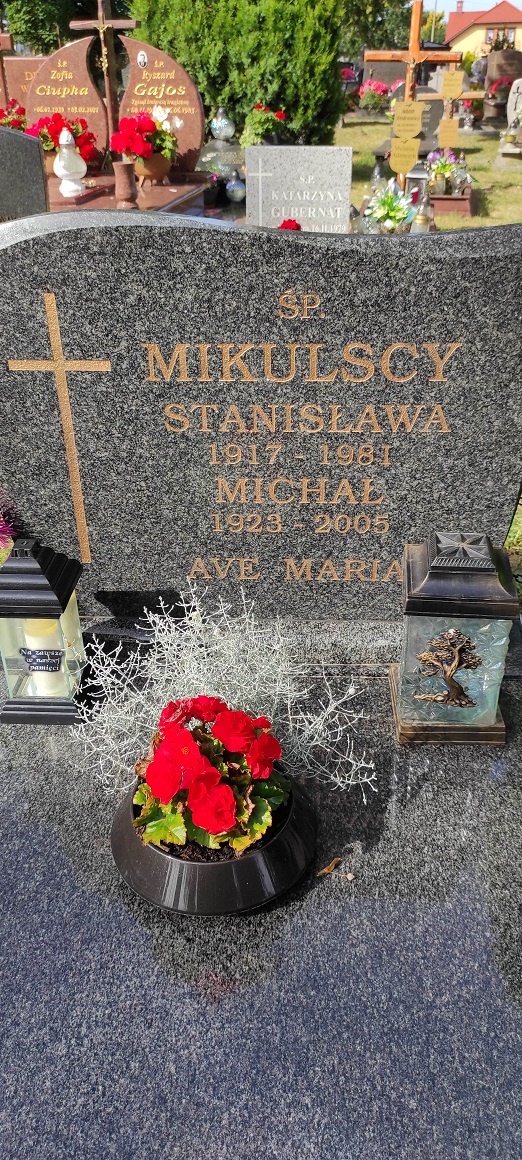 Stanisława Mikulska 1917 Świnoujście - Grobonet - Wyszukiwarka osób pochowanych