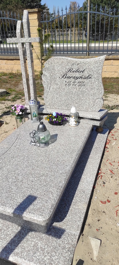 Robert Burzyński 1971 Świnoujście - Grobonet - Wyszukiwarka osób pochowanych