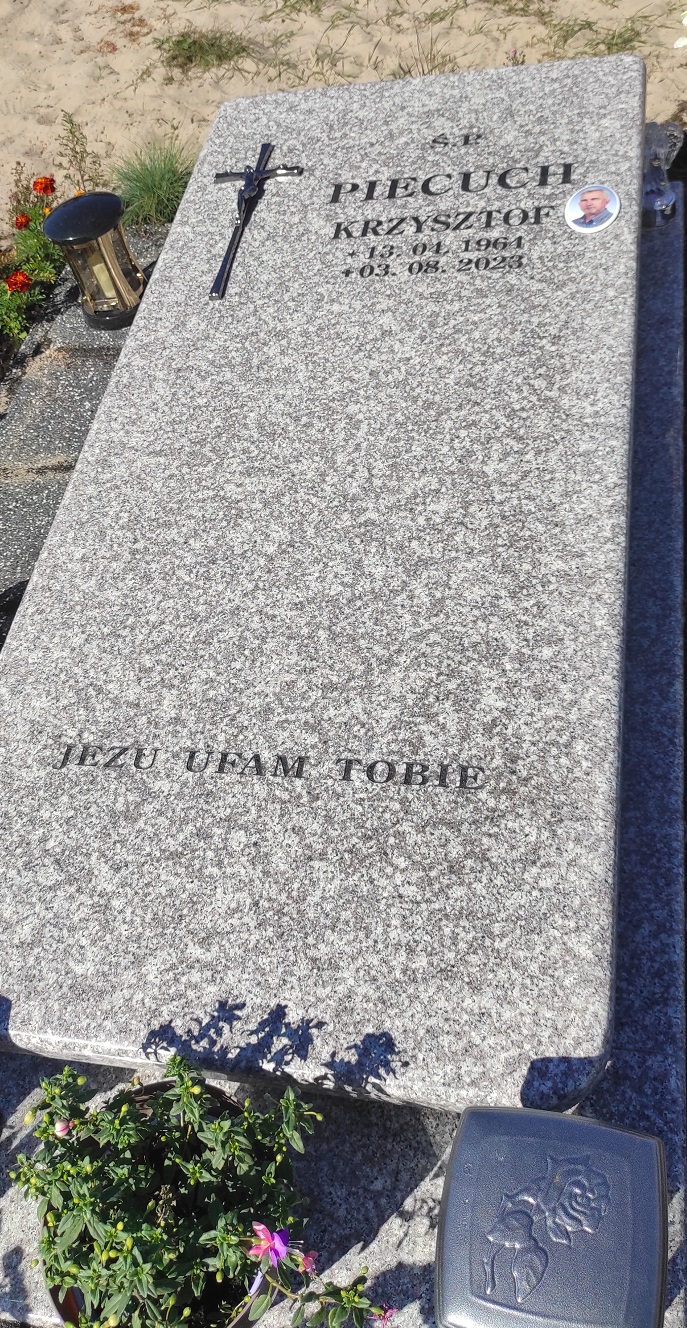 Grób Krzysztof Piecuch